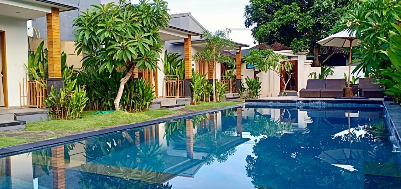 Singabu Bungalows Batununggul Exterior photo