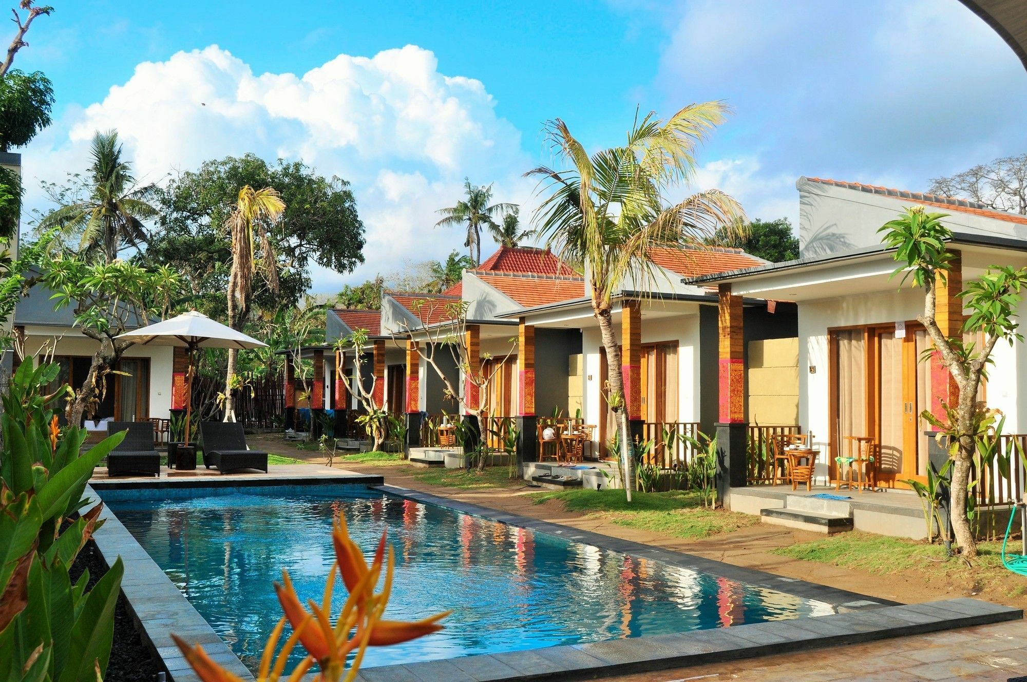 Singabu Bungalows Batununggul Exterior photo