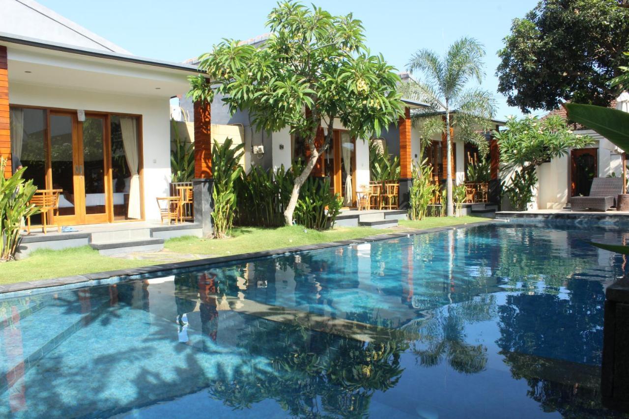 Singabu Bungalows Batununggul Exterior photo